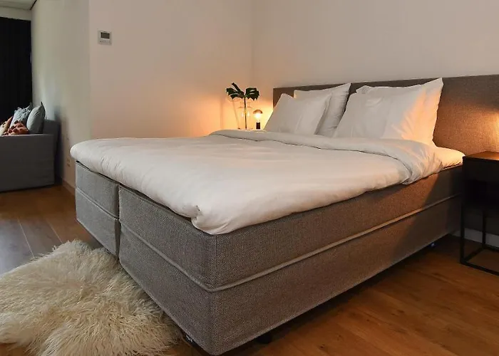 Hotel Brasserie De Kaai Steenbergen (North Brabant)