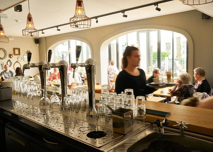 Brasserie De Kaai Hotel *